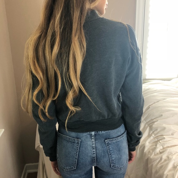 Solddd Outtt - Picture 3 of 3